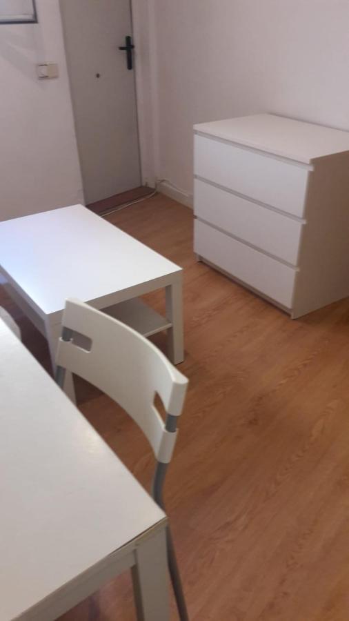 Apartamento 1 Dormitorio En Orquideas Cerca De Tetuan Madrid Esterno foto